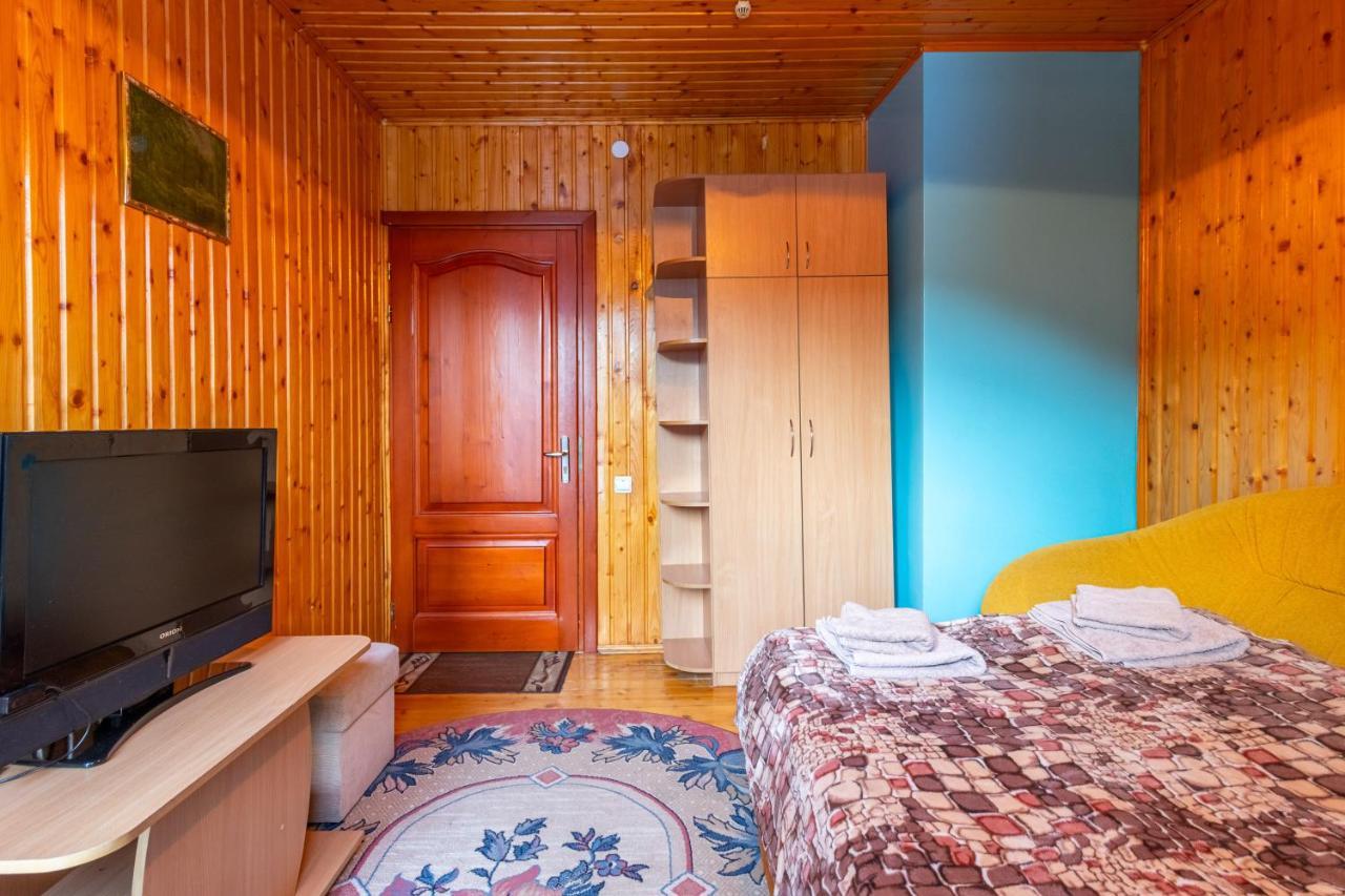 Smerichka Hotell Slavske Exteriör bild