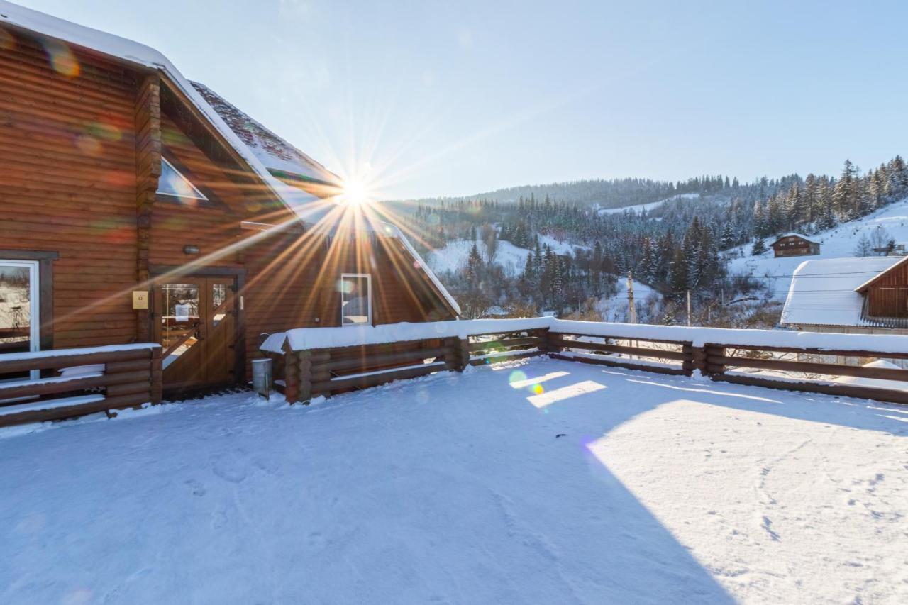 Smerichka Hotell Slavske Exteriör bild